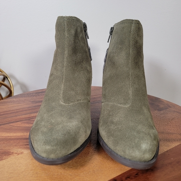 Vionic Naomi Snakeskin Olive Suede Ankle Boots Size 8 Green - Picture 6 of 14